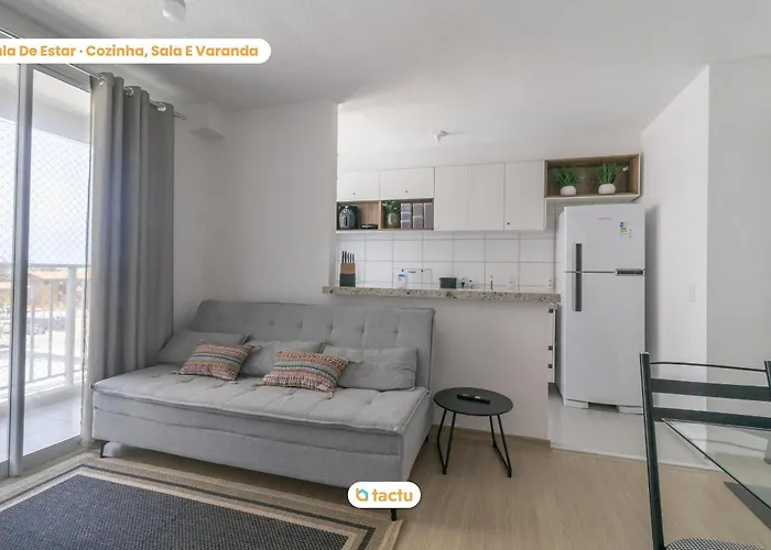 Lindo Apartamento Com Vista Para A Praia Do Futuro